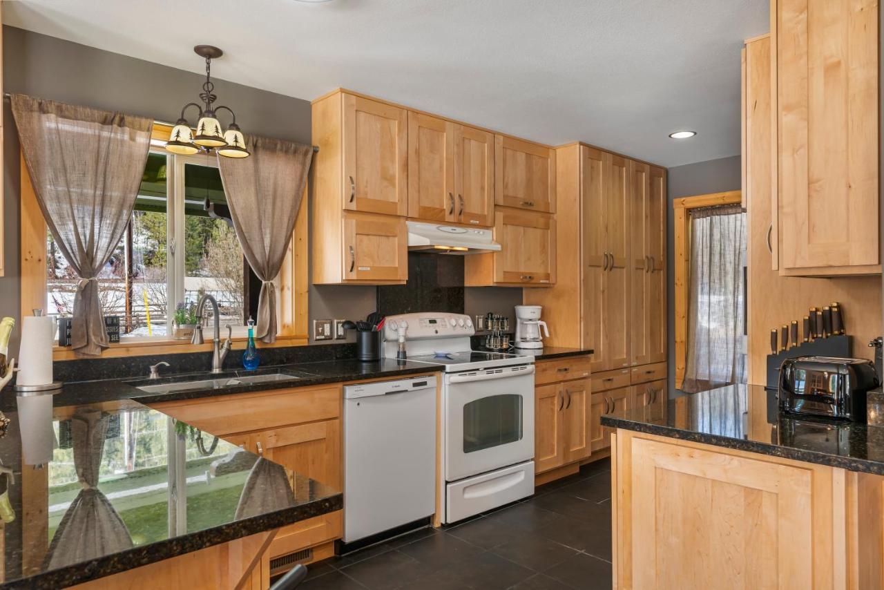 ליבנוורת' Wander Inn, 4 Bedroom 2 Bath, 5 Min To Downtown, Custom Home מראה חיצוני תמונה