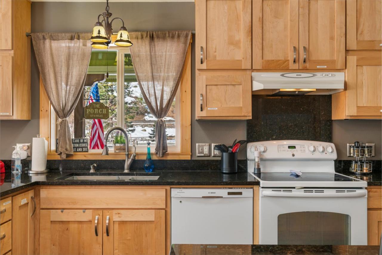 ליבנוורת' Wander Inn, 4 Bedroom 2 Bath, 5 Min To Downtown, Custom Home מראה חיצוני תמונה