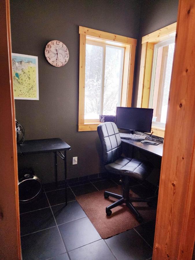 ליבנוורת' Wander Inn, 4 Bedroom 2 Bath, 5 Min To Downtown, Custom Home מראה חיצוני תמונה